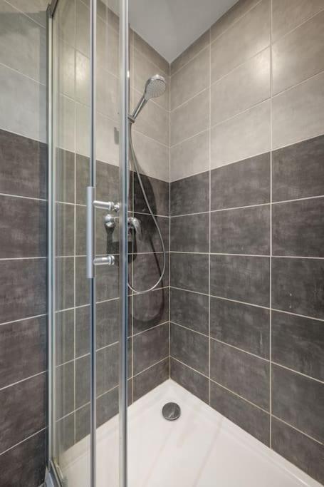 Appartement F3, 2 Chambres, 80M2 Nice Exterior photo